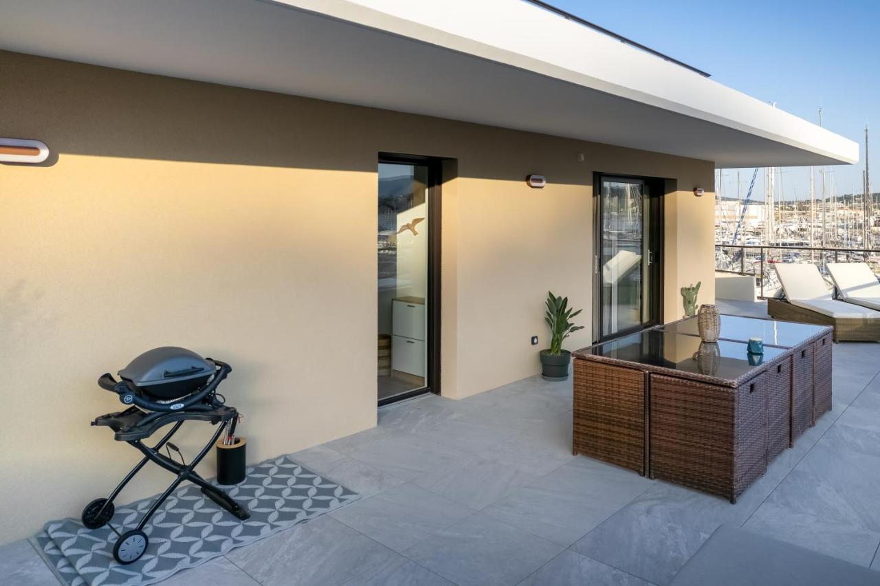 Superbe Appartement Bord De Mer Saint-Mandrier-sur-Mer Kültér fotó